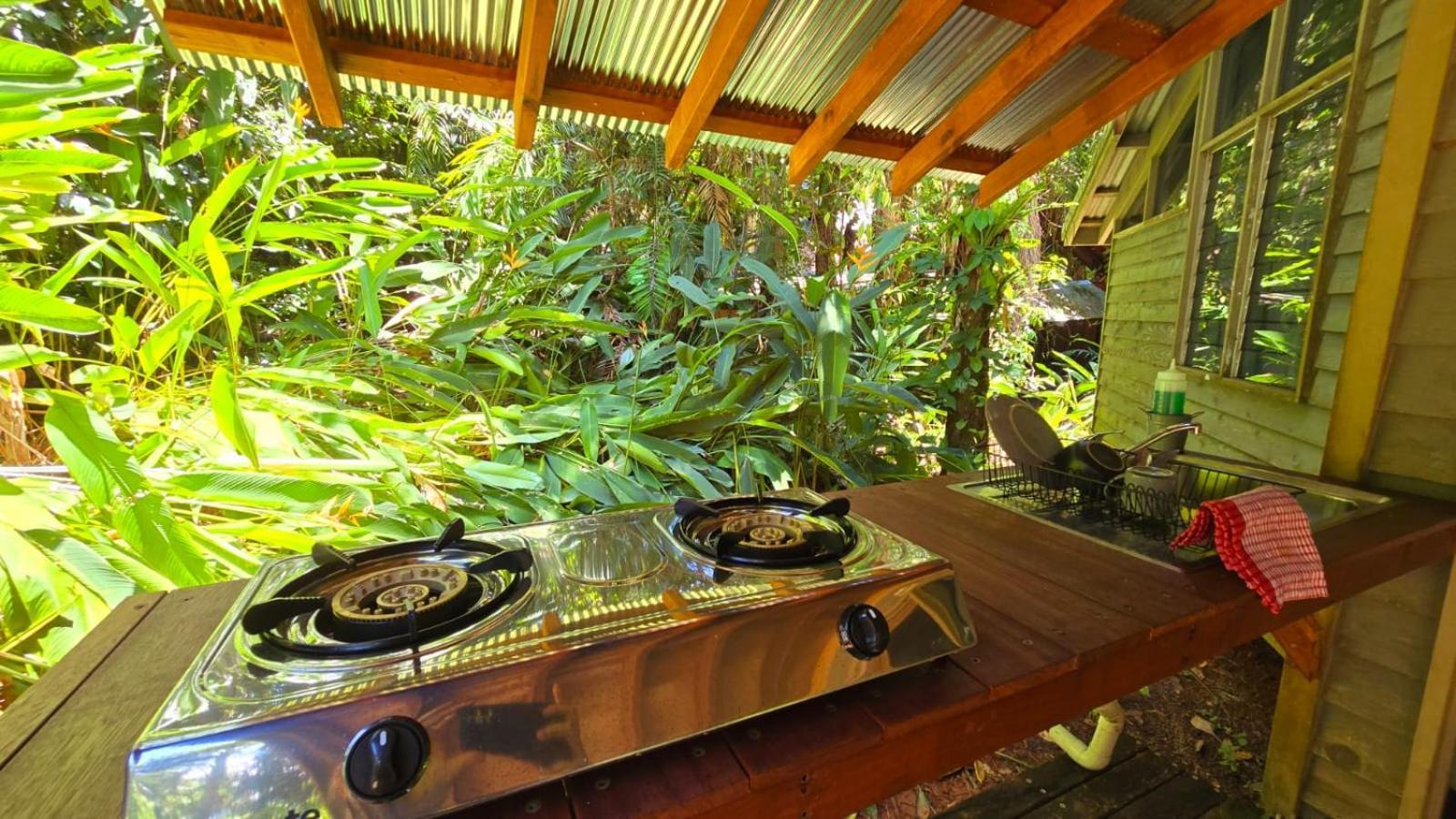 Ferntree Rainforest Lodge Cape Tribulation Exterior foto